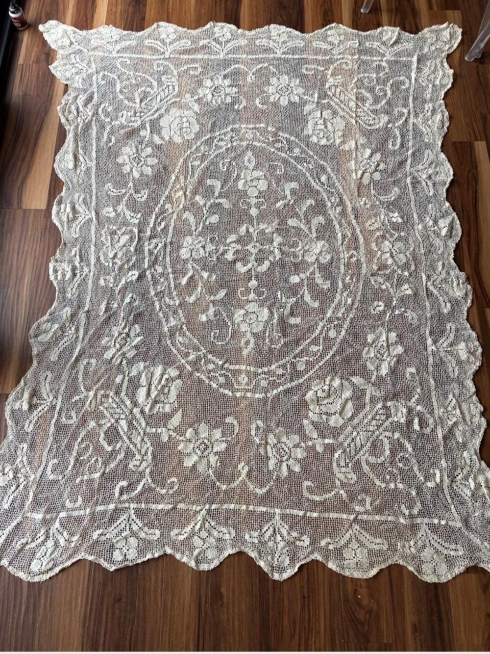 Cream Square Lacework Tablecloth Scalloped Edge Victorian Cottagecore Cozy